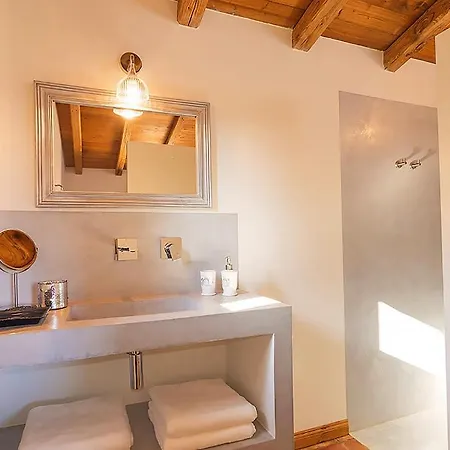 Villa Tivarello Sleeps 2 Pool Air Con Wifi