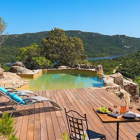 Tivarello Sleeps 2 Pool Air Con Wifi Villa Figari (Corsica)